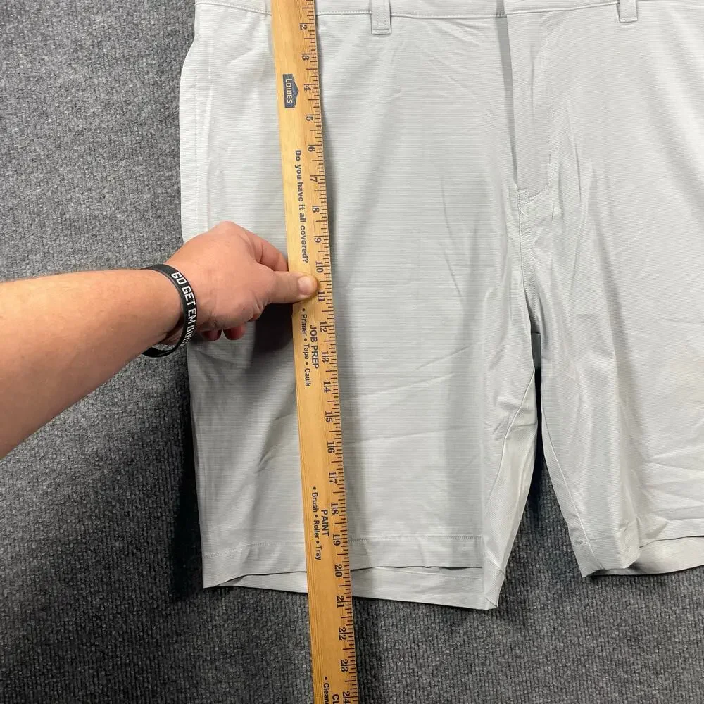 NWT Travis Mathew Carlsbad Golf Shorts Men's 40 Gray Wrinkle Resist Stretch